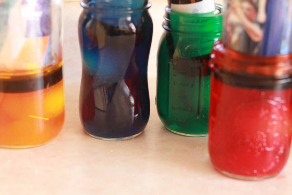 Looking for educational toys, science kits, monthly crafts for kids, monthly subscriptions for kids, a monthly craft box or kids craft subscription? Green Kid Crafts, kids craft subscription and maker of the best subscription boxes, including award-winning arts and craft subscription boxes and best monthly subscription boxes has what you're looking for!