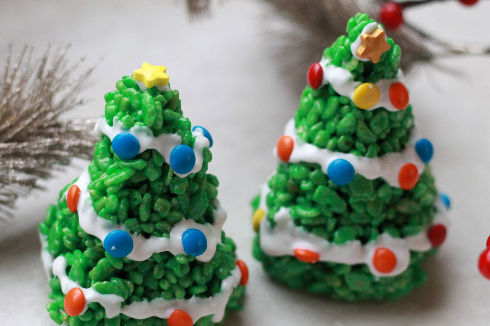 Looking for educational toys, science kits, monthly crafts for kids, monthly subscriptions for kids, a monthly craft box or kids craft subscription? Green Kid Crafts, kids craft subscription and maker of the best subscription boxes, including award-winning arts and craft subscription boxes and best monthly subscription boxes has what you're looking for!