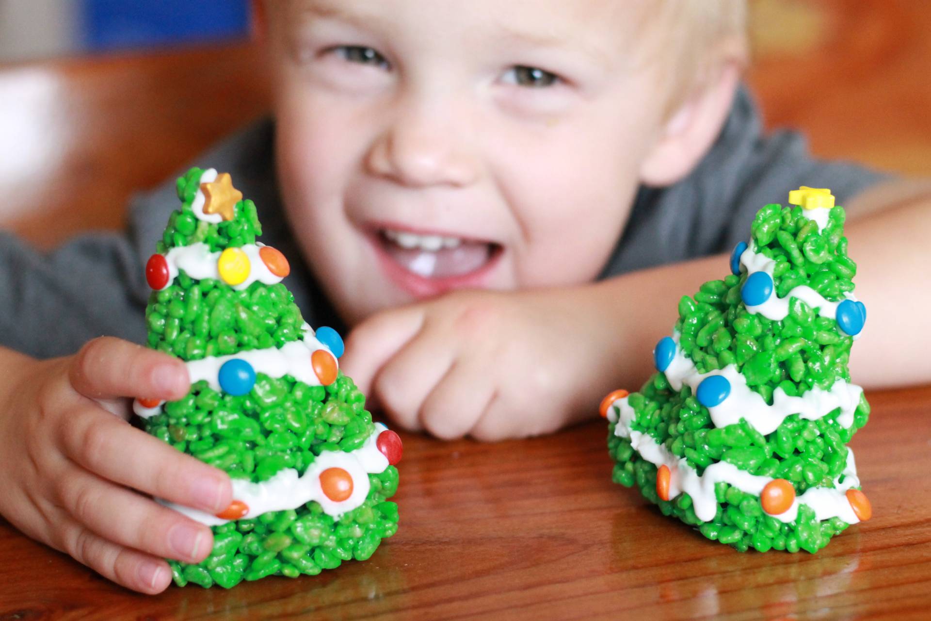 Looking for educational toys, science kits, monthly crafts for kids, monthly subscriptions for kids, a monthly craft box or kids craft subscription? Green Kid Crafts, kids craft subscription and maker of the best subscription boxes, including award-winning arts and craft subscription boxes and best monthly subscription boxes has what you're looking for!