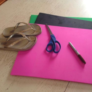 animal footprint shoes