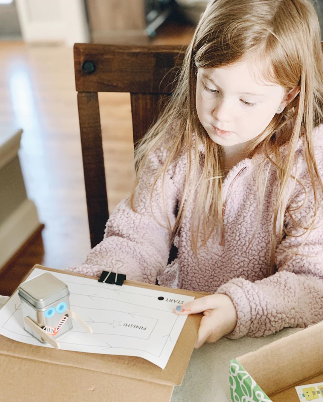 kid learning from activity box subscription